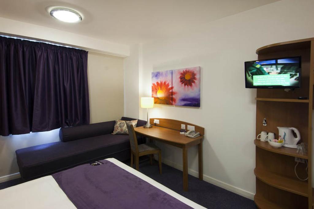 Premier Inn Newcastle - Gosforth/Cramlington Ngoại thất bức ảnh