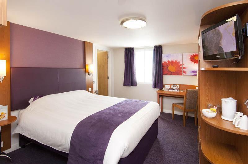 Premier Inn Newcastle - Gosforth/Cramlington Ngoại thất bức ảnh
